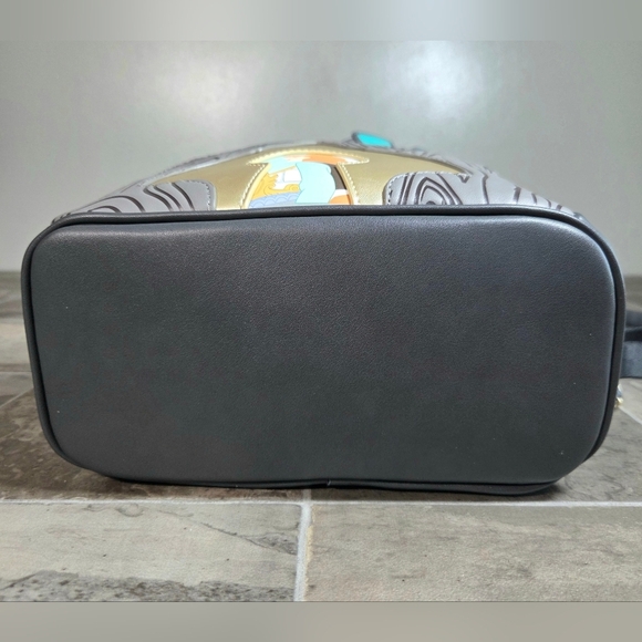 LOUNGEFLY DISNEY CINDERELLA VILLAINS BACKPACK. - Picture 5 of 7